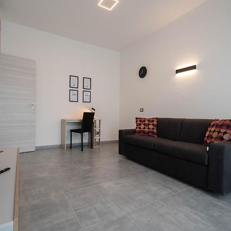 Apartment L&M, Rhomilanofiera Bollate Exteriér fotografie