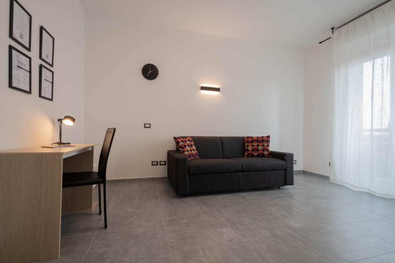Apartment L&M, Rhomilanofiera Bollate Exteriér fotografie