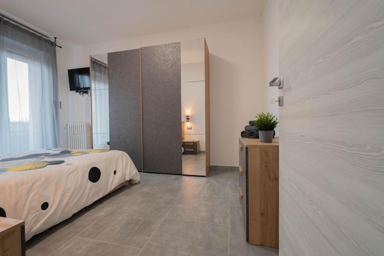 Apartment L&M, Rhomilanofiera Bollate Exteriér fotografie